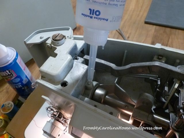 SewMachCleanoiling3