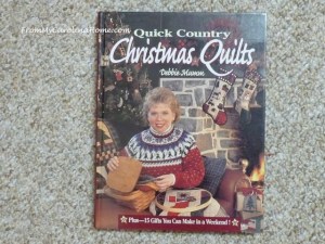 Book DM Christmas Quilts