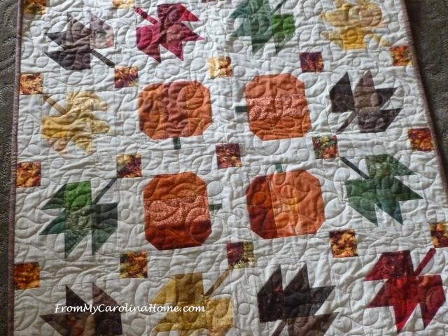 autumn-jubilee-table-topper-finish-3